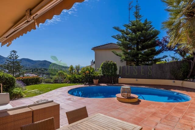 5 camera da letto Villa in vendita in Sitges con piscina garage - 1.595.000 € (Rif: 9876405)