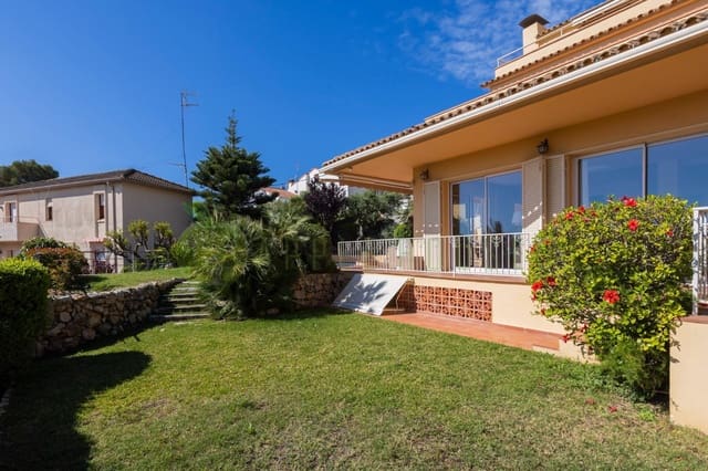5 camera da letto Villa in vendita in Sitges con piscina garage - 1.595.000 € (Rif: 9876405)
