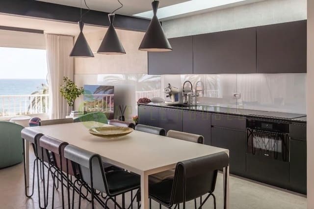 2 slaapkamer Penthouse te koop in Sitges - € 2.500.000 (Ref: 9890363)