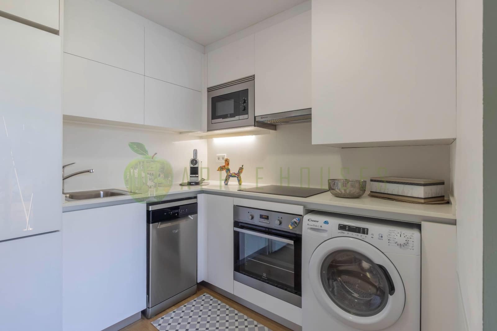 1 bedroom Apartment for sale in Sitges - € 395,000 (Ref: 9973313)