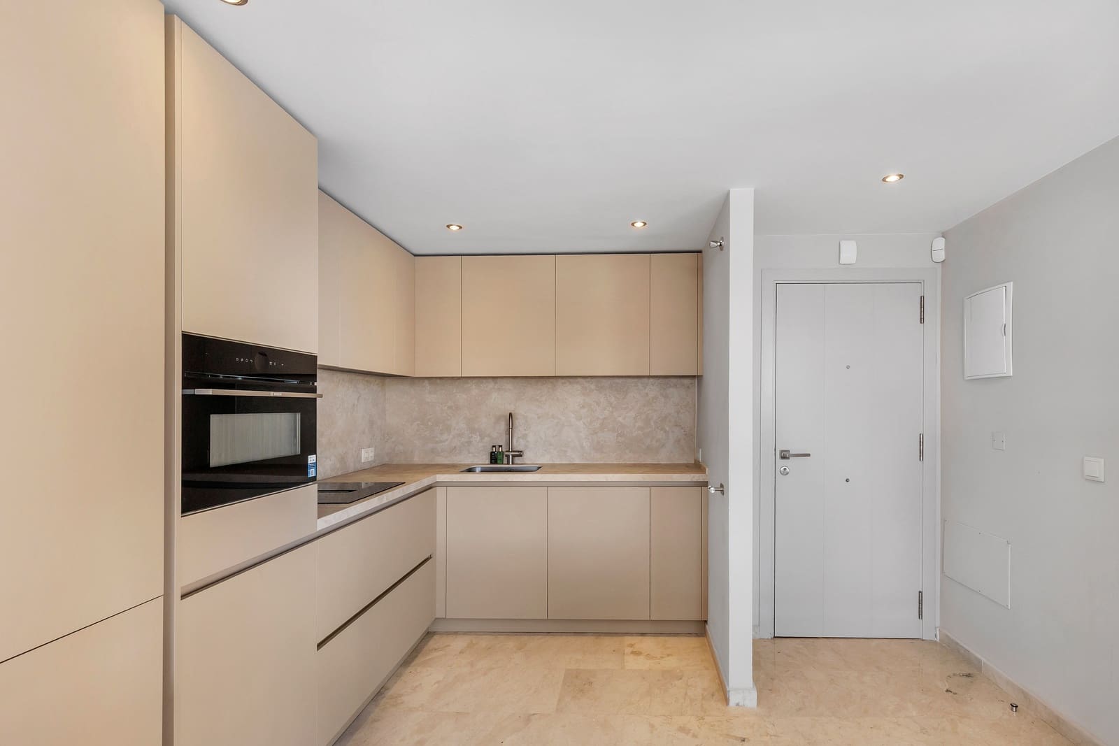 3 soveværelse Lejlighed til salg i Punta Prima - € 449.000 (Ref: 10037637)