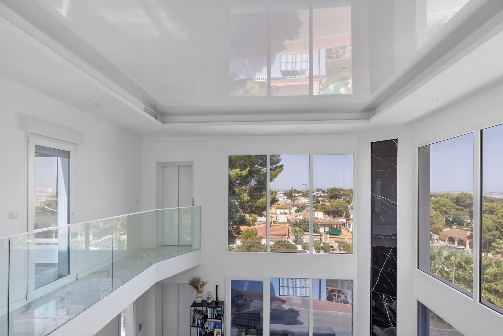 5 Zimmer Villa zu verkaufen in Los Balcones - 849.000 € (Ref: 10055677)
