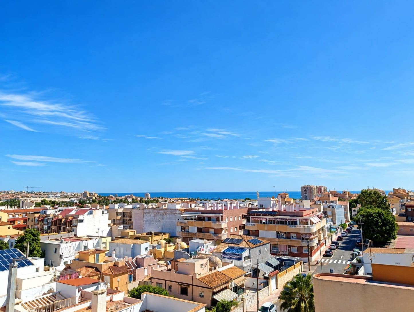 2 soveværelse Lejlighed til salg i Torrevieja med swimmingpool garage - € 269.000 (Ref: 10172927)