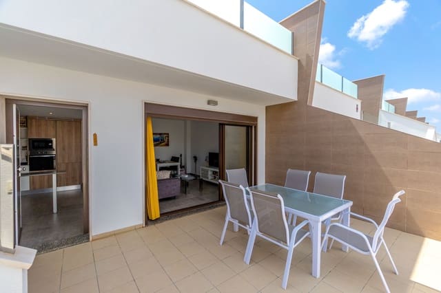 Apartamento de 2 habitaciones en San Pedro del Pinatar ciudad, San Pedro del Pinatar en venta con piscina - 265.000 € (Ref: 10187508)