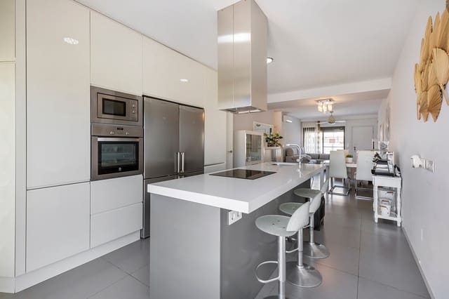 4 camera da letto Appartamento in vendita in Torre de la Horadada, Pilar de la Horadada con piscina - 597.800 € (Rif: 8343675)