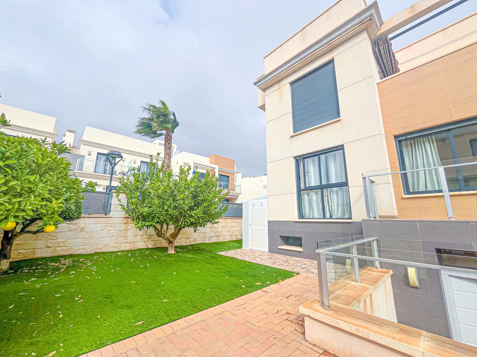 5 camera da letto Villa in vendita in Orihuela Costa con piscina - 950.000 € (Rif: 8617210)