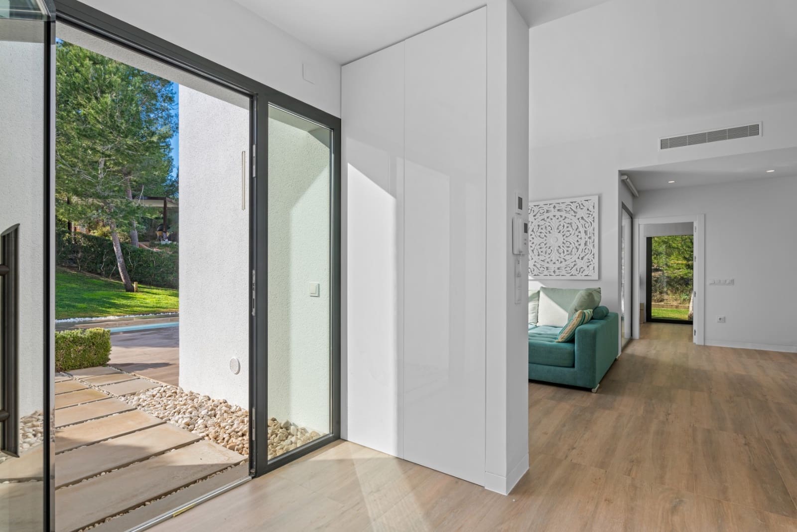 3 quarto Moradia para venda em Las Colinas Golf com piscina garagem - 819 000 € (Ref: 8823377)