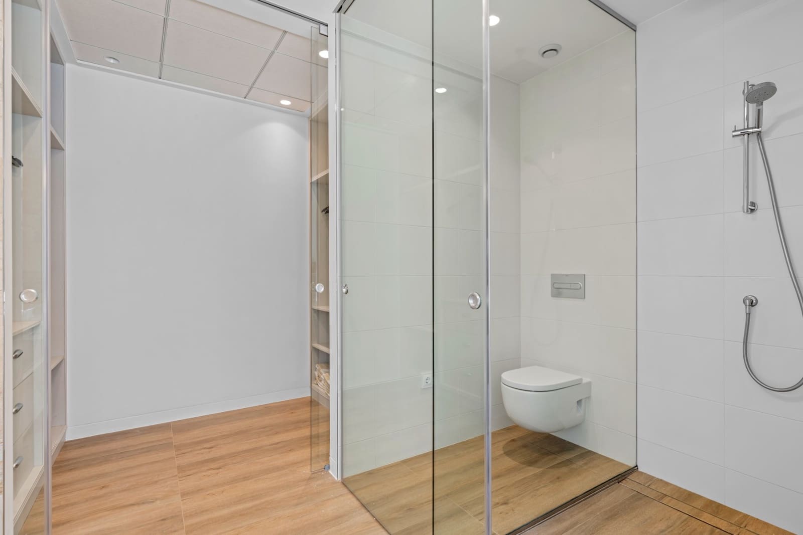 3 quarto Moradia para venda em Las Colinas Golf com piscina garagem - 819 000 € (Ref: 8823377)