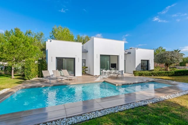 3 soverom Villa til salgs i Las Colinas Golf, Orihuela med svømmebasseng garasje - € 819 000 (Ref: 8823377)