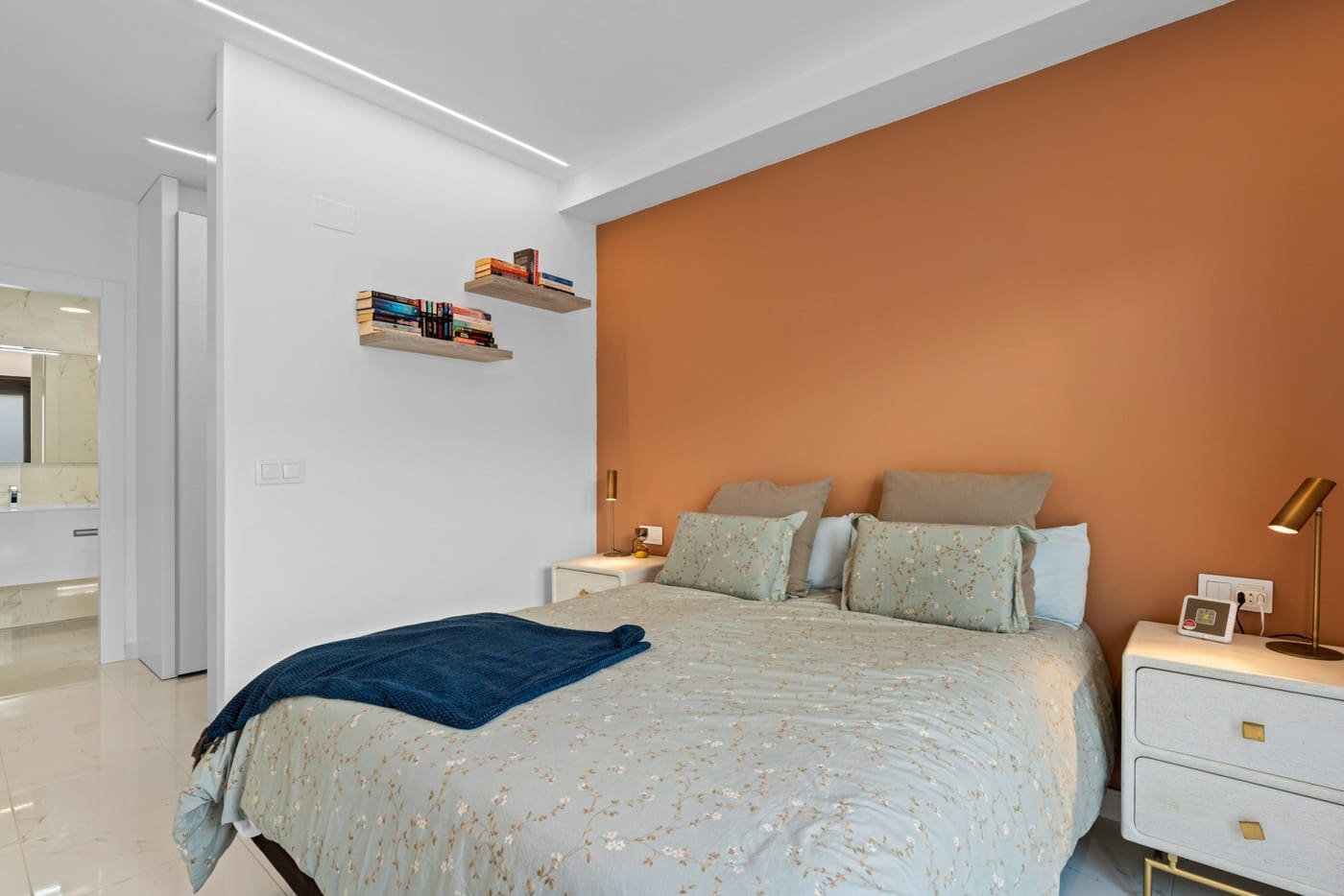 3 bedroom Villa for sale in Pilar de la Horadada with pool garage - € 445,000 (Ref: 8828319)