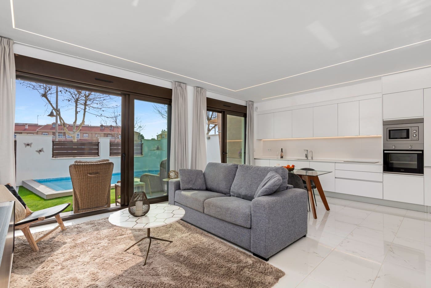 3 bedroom Villa for sale in Pilar de la Horadada with pool garage - € 445,000 (Ref: 8828319)