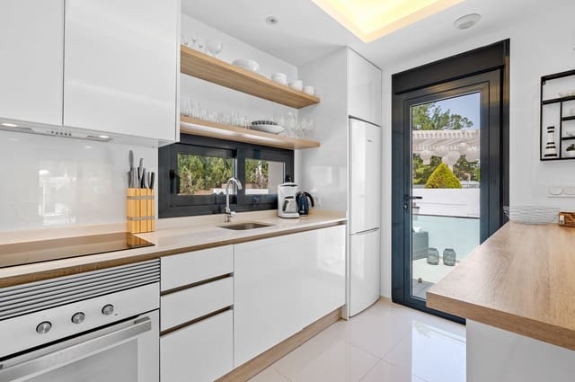 3 bedroom Townhouse for sale in Ciudad Quesada, Rojales with pool garage - € 339,000 (Ref: 9081052)