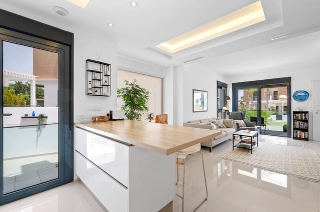 3 bedroom Townhouse for sale in Ciudad Quesada, Rojales with pool garage - € 339,000 (Ref: 9081052)