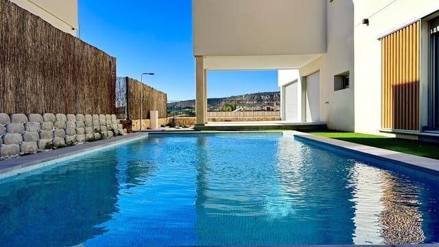 Chalet de 4 habitaciones en Algorfa en venta con piscina - 659.000 € (Ref: 9409379)