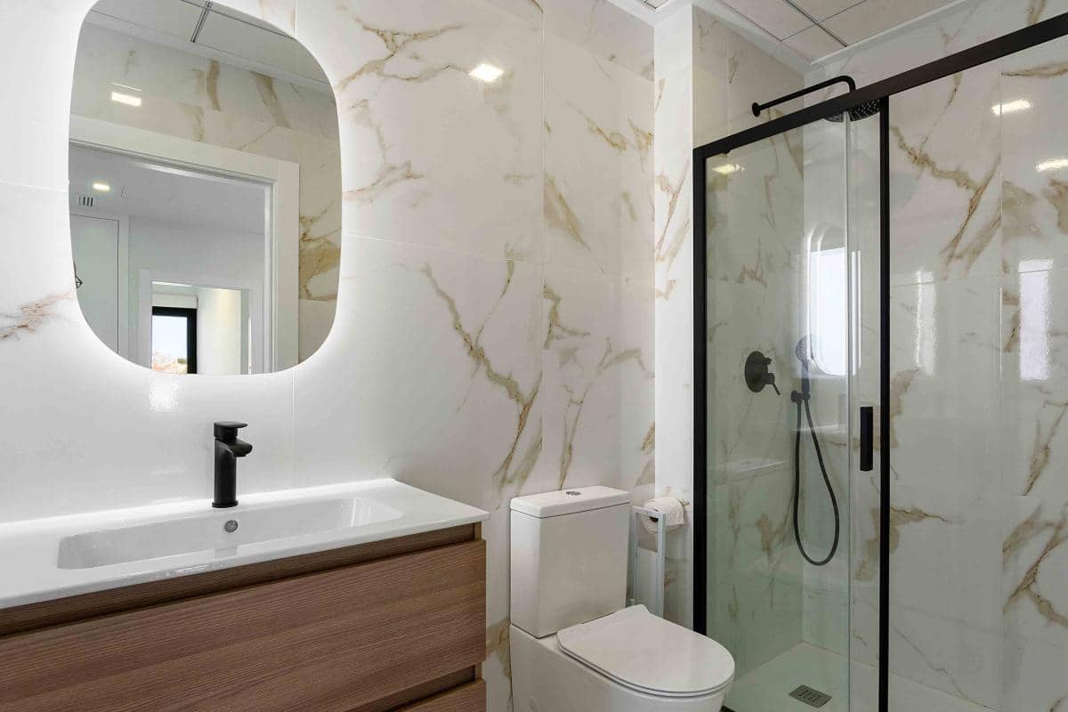 3 makuuhuone Huvila myytävänä paikassa Los Montesinos mukana uima-altaan - 499 000 € (Ref: 9738062)