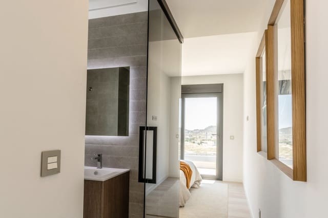 Chalet de 5 habitaciones en Balcón de Finestrat - Terra Marina, Finestrat en venta con piscina - 875.000 € (Ref: 9738218)