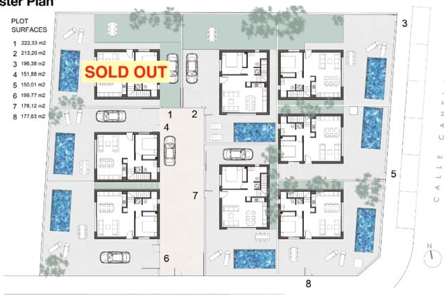 Chalet de 3 habitaciones en Villamartin, Orihuela en venta con piscina - 499.900 € (Ref: 9738223)