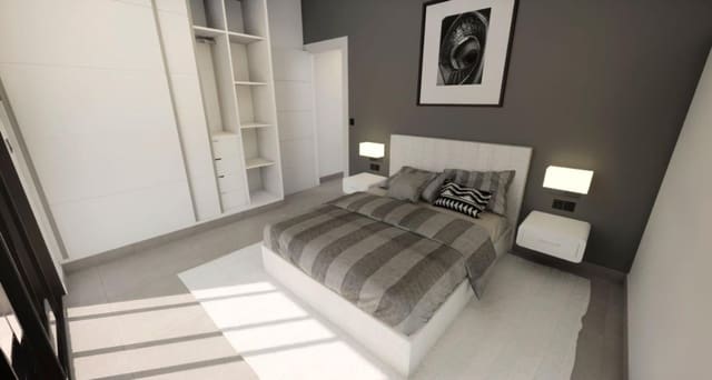 Chalet de 3 habitaciones en Centro, Los Alcázares en venta con piscina - 419.900 € (Ref: 9738251)