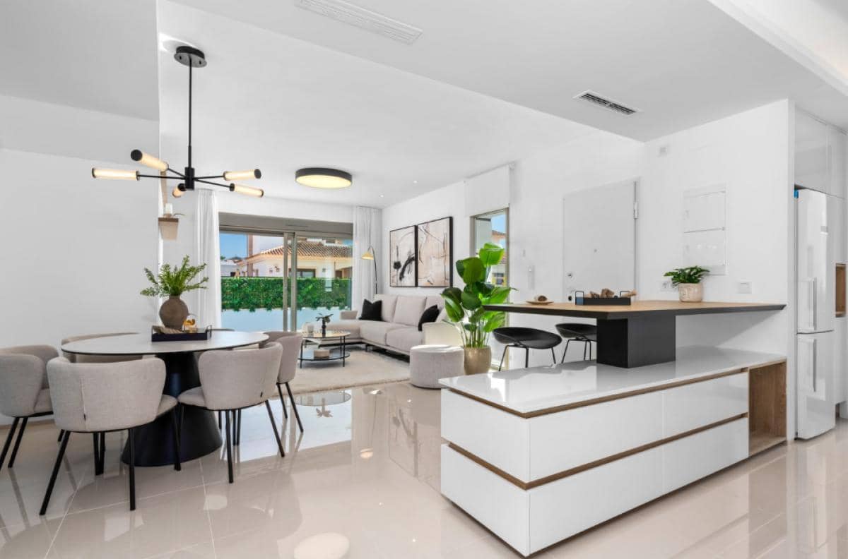 3 soverom Villa til salgs i Los Alcazares med svømmebasseng - € 479 951 (Ref: 9738279)