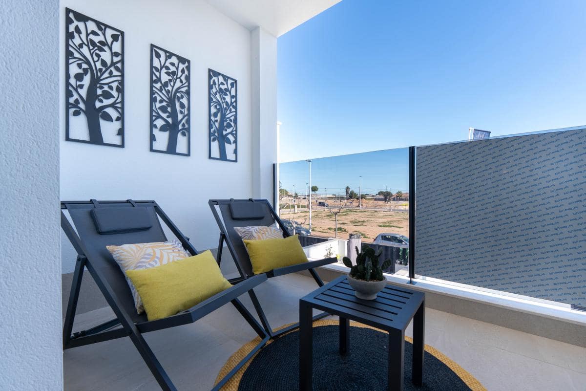 4 sovrum Villa till salu i San Pedro del Pinatar med pool - 890 000 € (Ref: 9740475)