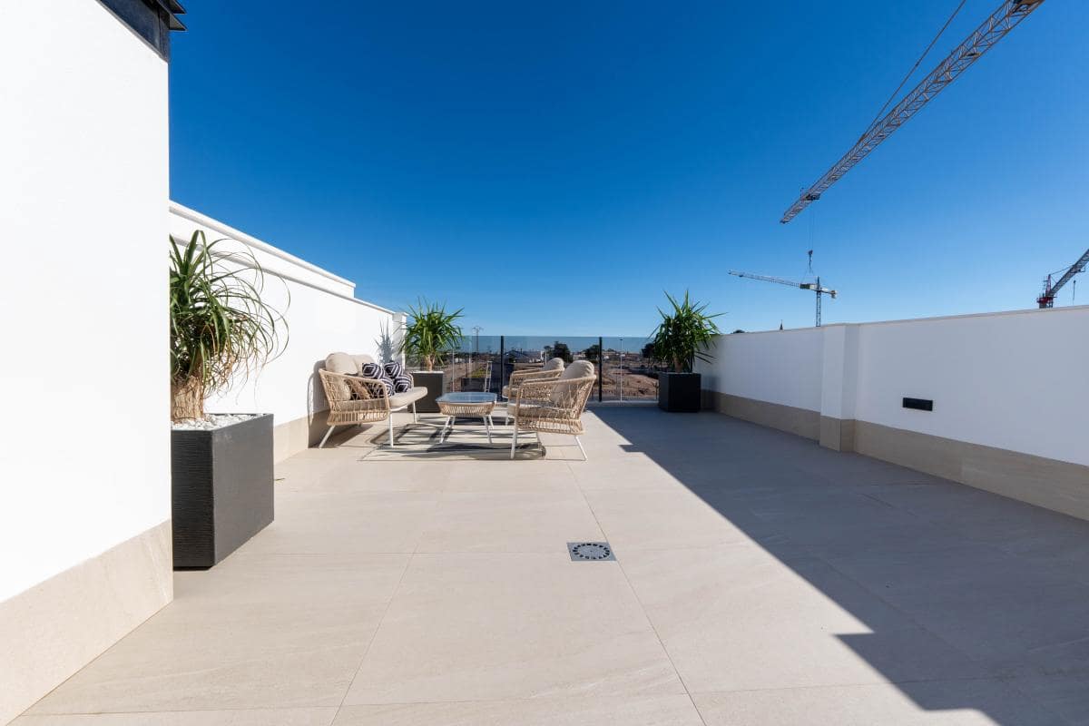 4 sovrum Villa till salu i San Pedro del Pinatar med pool - 890 000 € (Ref: 9740475)