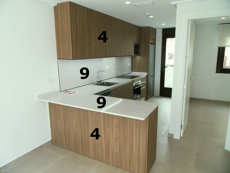 Casa de 4 habitaciones en Pilar de la Horadada en venta con piscina - 384.900 € (Ref: 9783818)