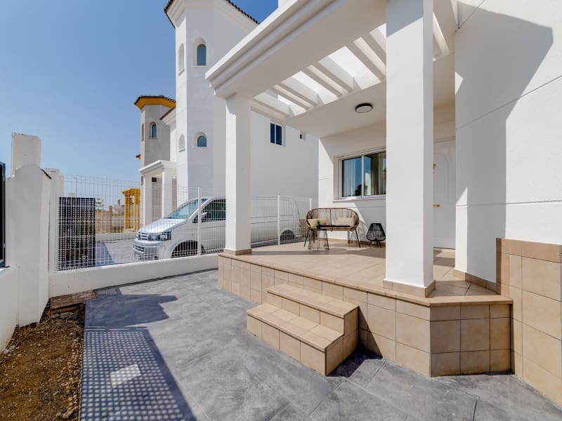 2 makuuhuone Omakotitalo myytävänä paikassa San Fulgencio - 280 000 € (Ref: 9815018)