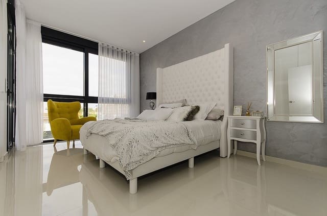 4 soveværelse Villa til salg i Campoamor, Orihuela med swimmingpool - € 995.000 (Ref: 9960068)
