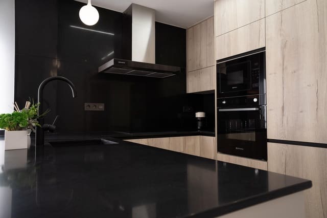 Bungalow de 3 habitaciones en Pilar de la Horadada ciudad, Pilar de la Horadada en venta con piscina - 355.000 € (Ref: 9960307)