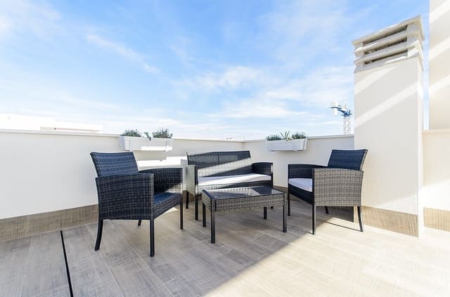 3 soveværelse Villa til salg i Los Montesinos med swimmingpool - € 485.000 (Ref: 9960323)