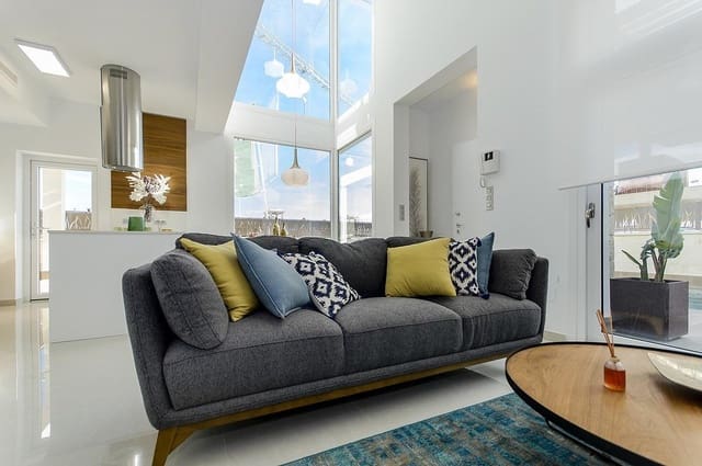 3 soveværelse Villa til salg i Los Montesinos med swimmingpool - € 485.000 (Ref: 9960323)