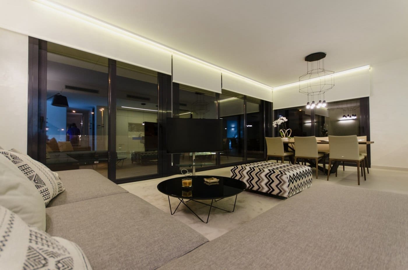 4 slaapkamer Villa te koop in Campoamor met zwembad - € 1.195.000 (Ref: 9960379)