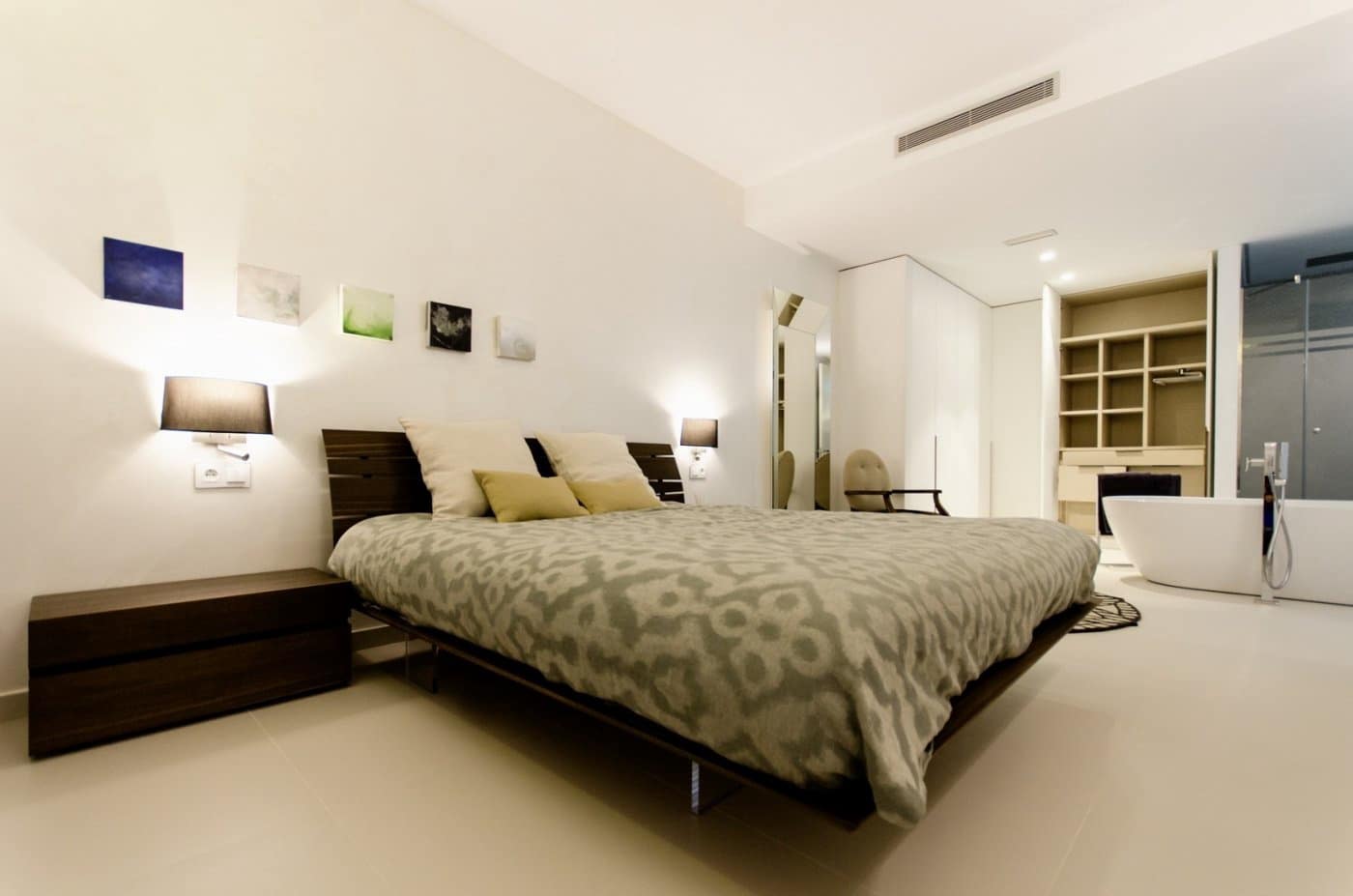 4 slaapkamer Villa te koop in Campoamor met zwembad - € 1.195.000 (Ref: 9960379)