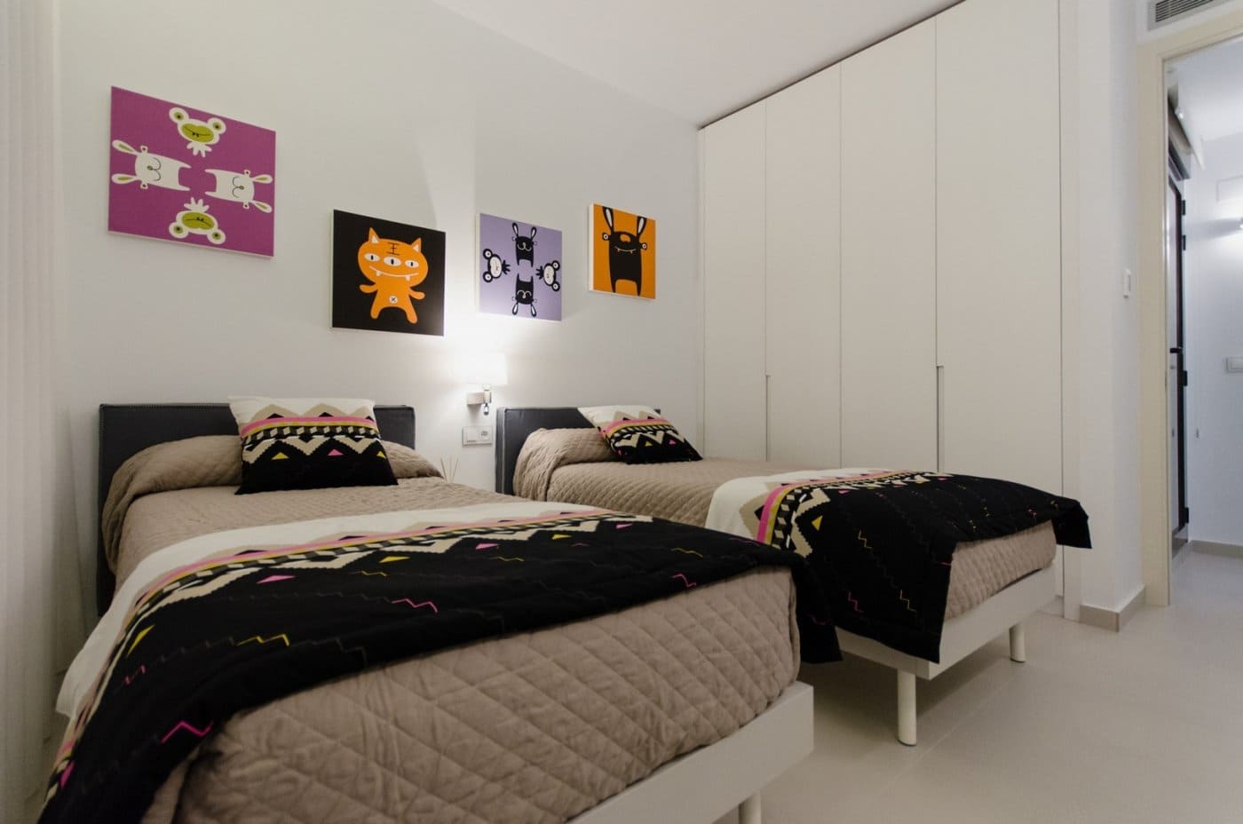 4 slaapkamer Villa te koop in Campoamor met zwembad - € 1.195.000 (Ref: 9960379)