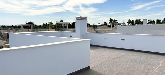 3 soveværelse Villa til salg i Ciudad Quesada, Rojales med swimmingpool - € 529.000 (Ref: 9960485)
