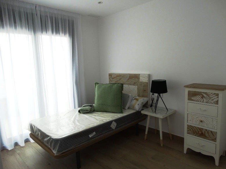 3 soveværelse Villa til salg i Pilar de la Horadada med swimmingpool - € 425.000 (Ref: 9960564)
