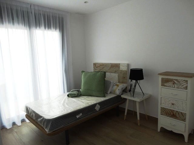 3 soveværelse Villa til salg i Pilar de la Horadada ciudad, Pilar de la Horadada med swimmingpool - € 425.000 (Ref: 9960564)