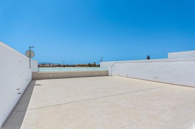 3 quarto Moradia para venda em Las Lomas de Rame - Bahía Bella, Los Alcázares com piscina - 499 900 € (Ref: 9960569)