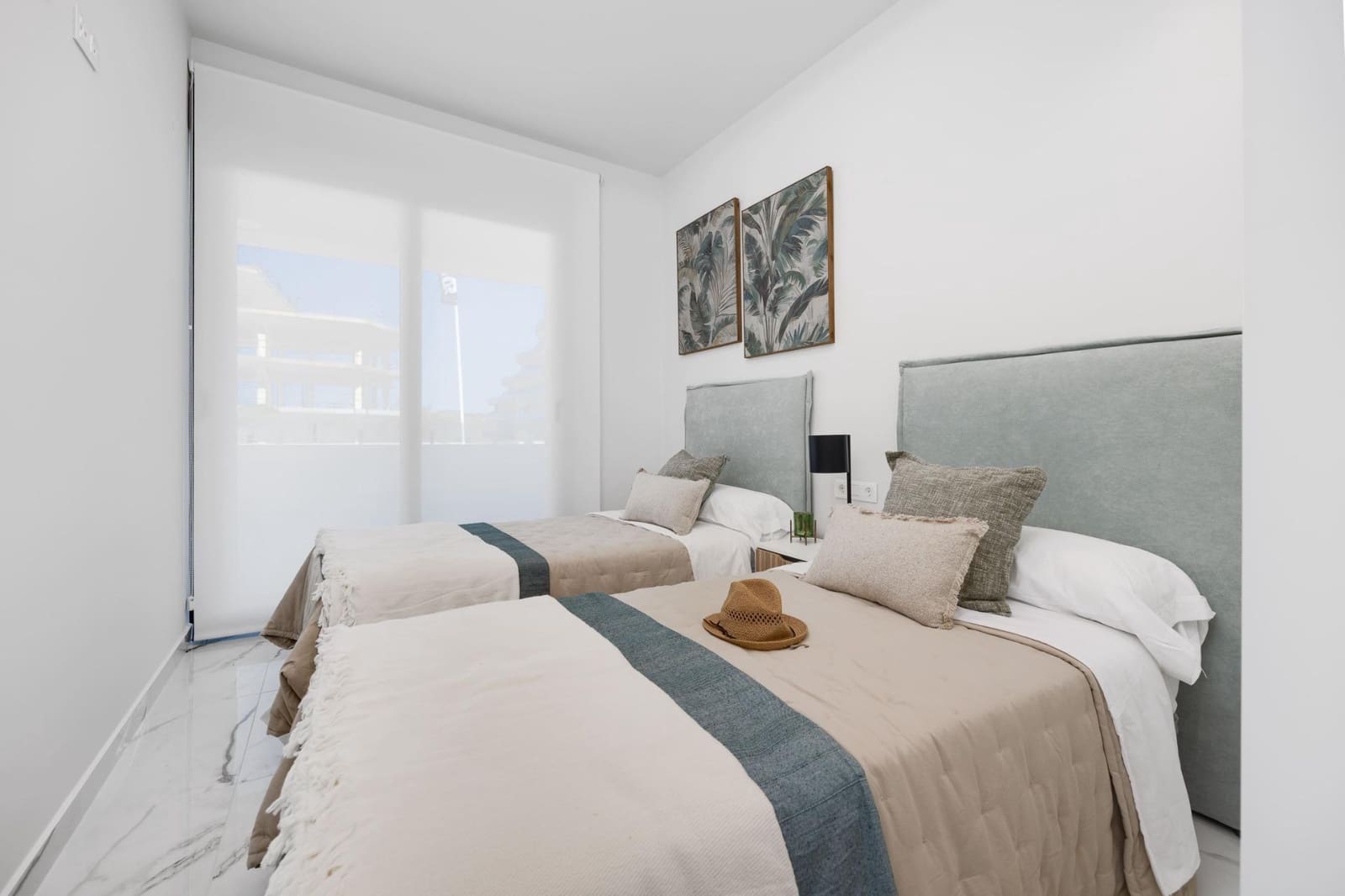 2 bedroom Apartment for sale in San Miguel de Salinas with pool - € 244,000 (Ref: 9960623)