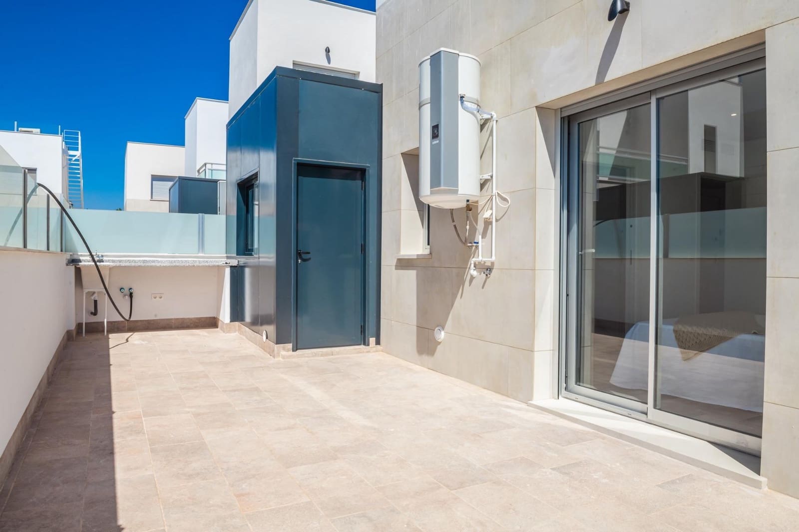 3 chambre Villa/Maison à vendre à Los Alcazares avec piscine - 445 000 € (Ref: 9960850)