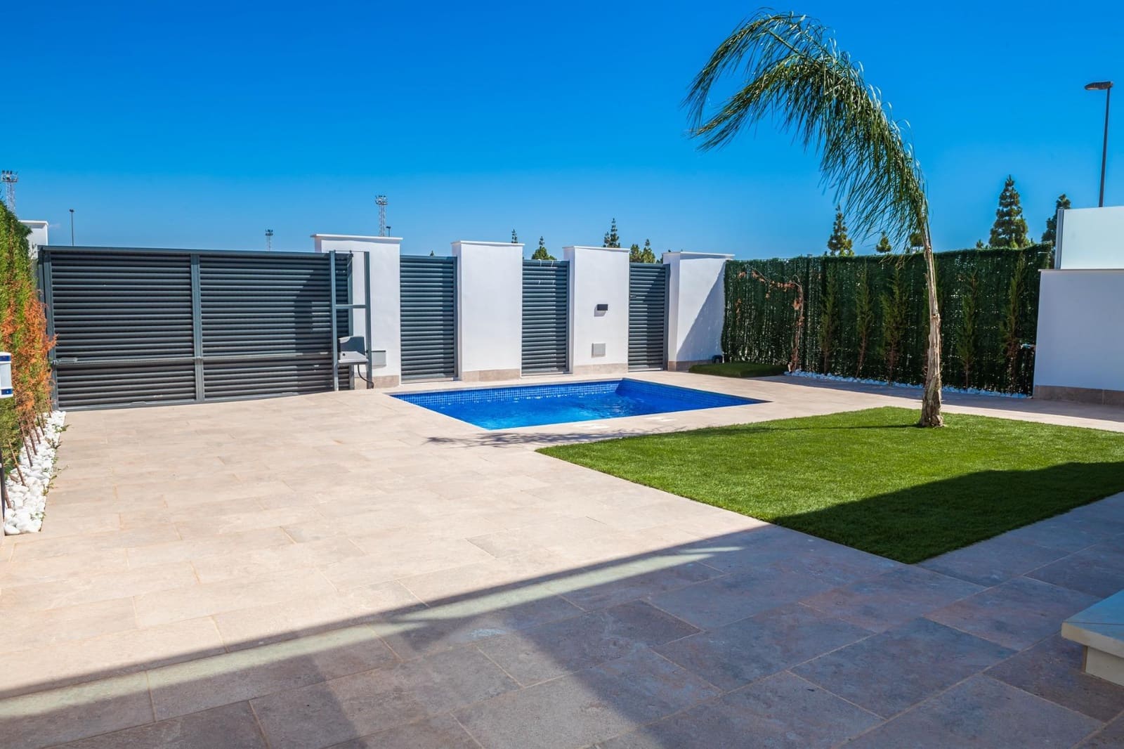 3 chambre Villa/Maison à vendre à Los Alcazares avec piscine - 445 000 € (Ref: 9960850)