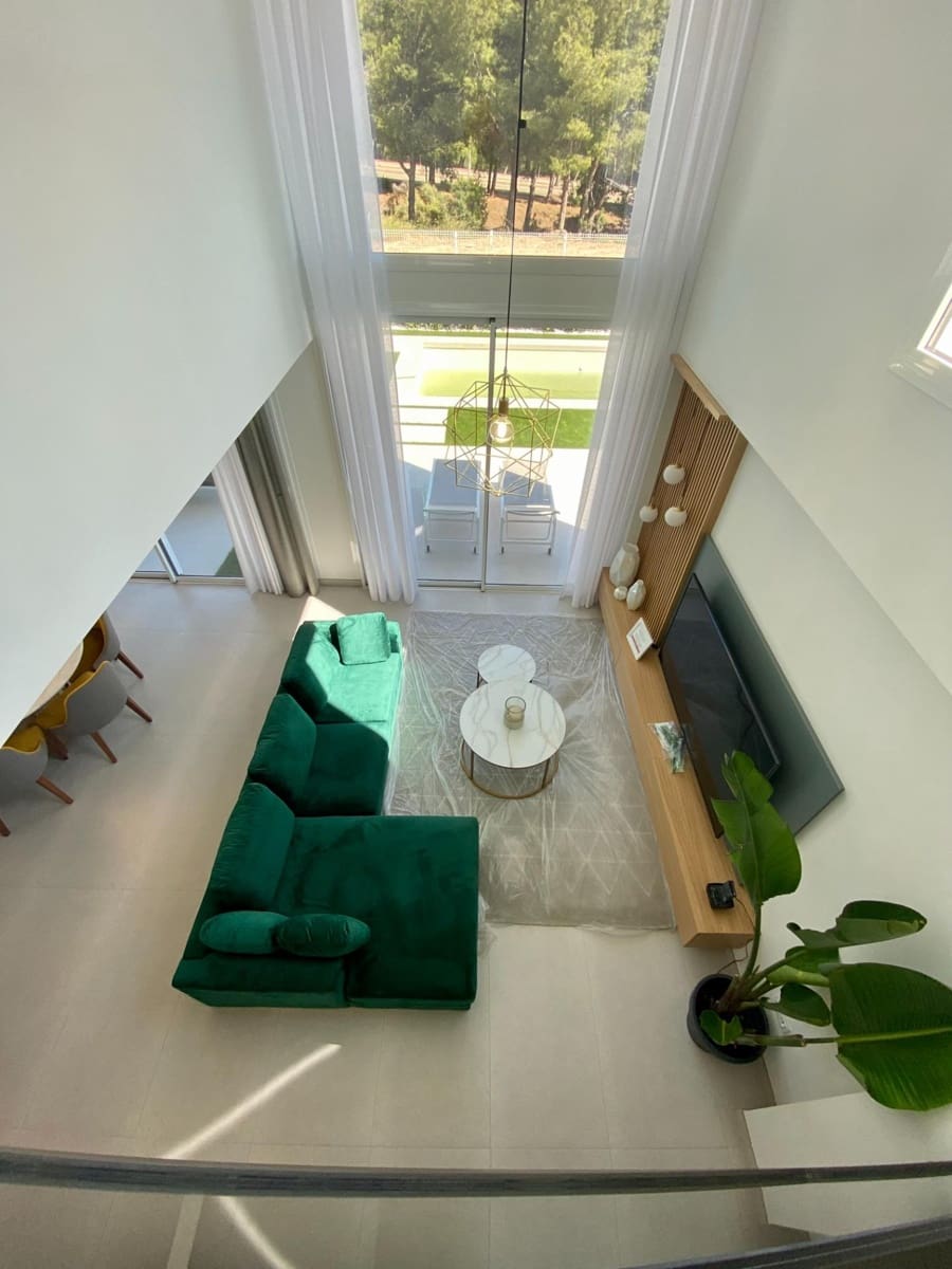 3 soveværelse Villa til salg i Finestrat med swimmingpool - € 870.000 (Ref: 9960918)