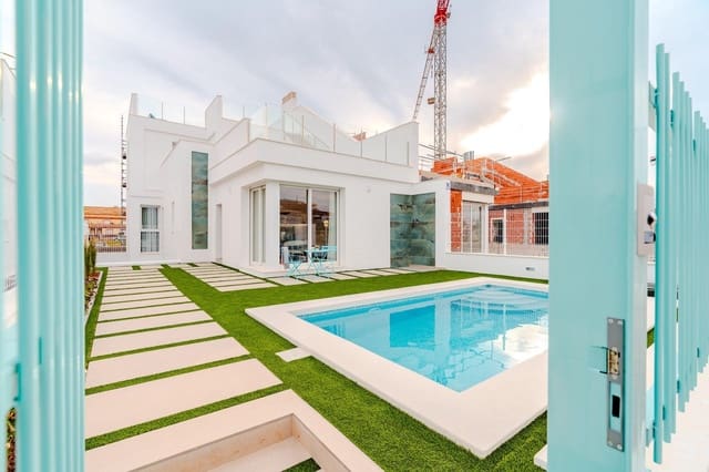 3 slaapkamer Villa te koop in Las Lomas de Rame - Bahía Bella, Los Alcázares met zwembad - € 467.000 (Ref: 9961137)