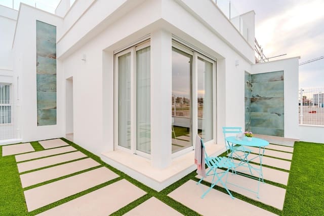 3 slaapkamer Villa te koop in Las Lomas de Rame - Bahía Bella, Los Alcázares met zwembad - € 467.000 (Ref: 9961137)