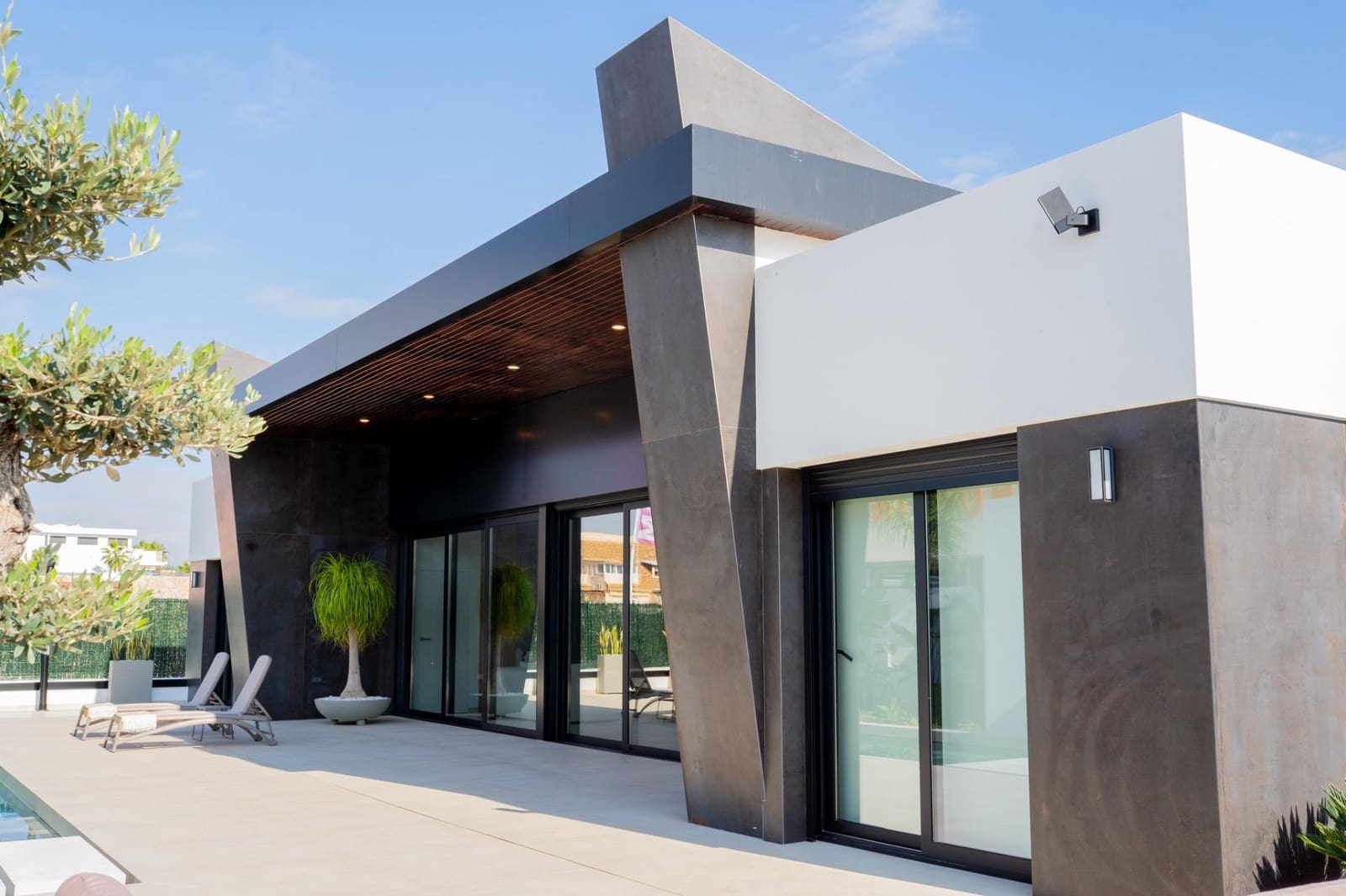 3 camera da letto Villa in vendita in Ciudad Quesada con piscina - 1.099.000 € (Rif: 9993574)