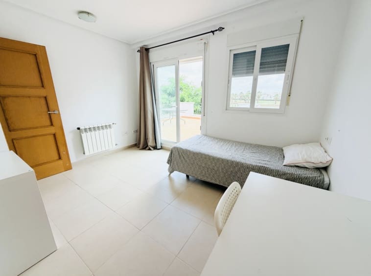 3 sypialnia Dom na sprzedaż w La Torre Golf Resort z basenem - 225 000 € (Ref: 10014998)