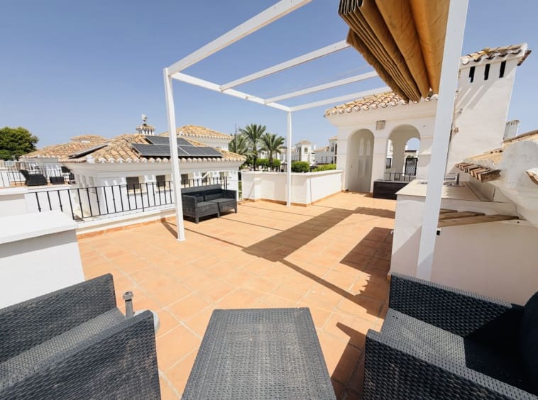 2 soveværelse Villa til salg i La Torre Golf Resort med swimmingpool - € 310.000 (Ref: 10046752)