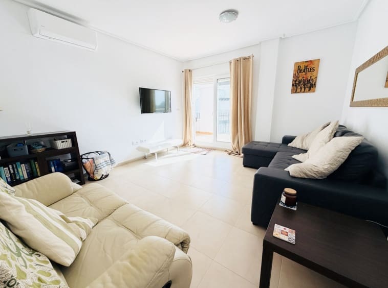 2 makuuhuone Huoneisto myytävänä paikassa La Torre Golf Resort mukana uima-altaan - 159 950 € (Ref: 10046753)