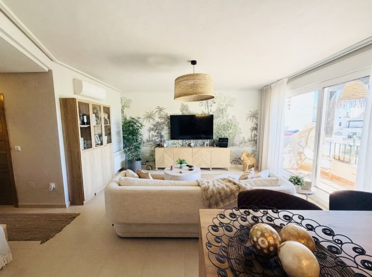 2 sypialnia Apartament na sprzedaż w La Torre Golf Resort z basenem - 185 000 € (Ref: 10085365)
