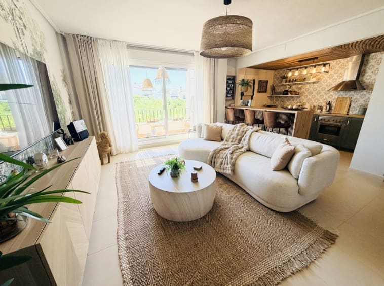 2 sypialnia Apartament na sprzedaż w La Torre Golf Resort z basenem - 185 000 € (Ref: 10085365)